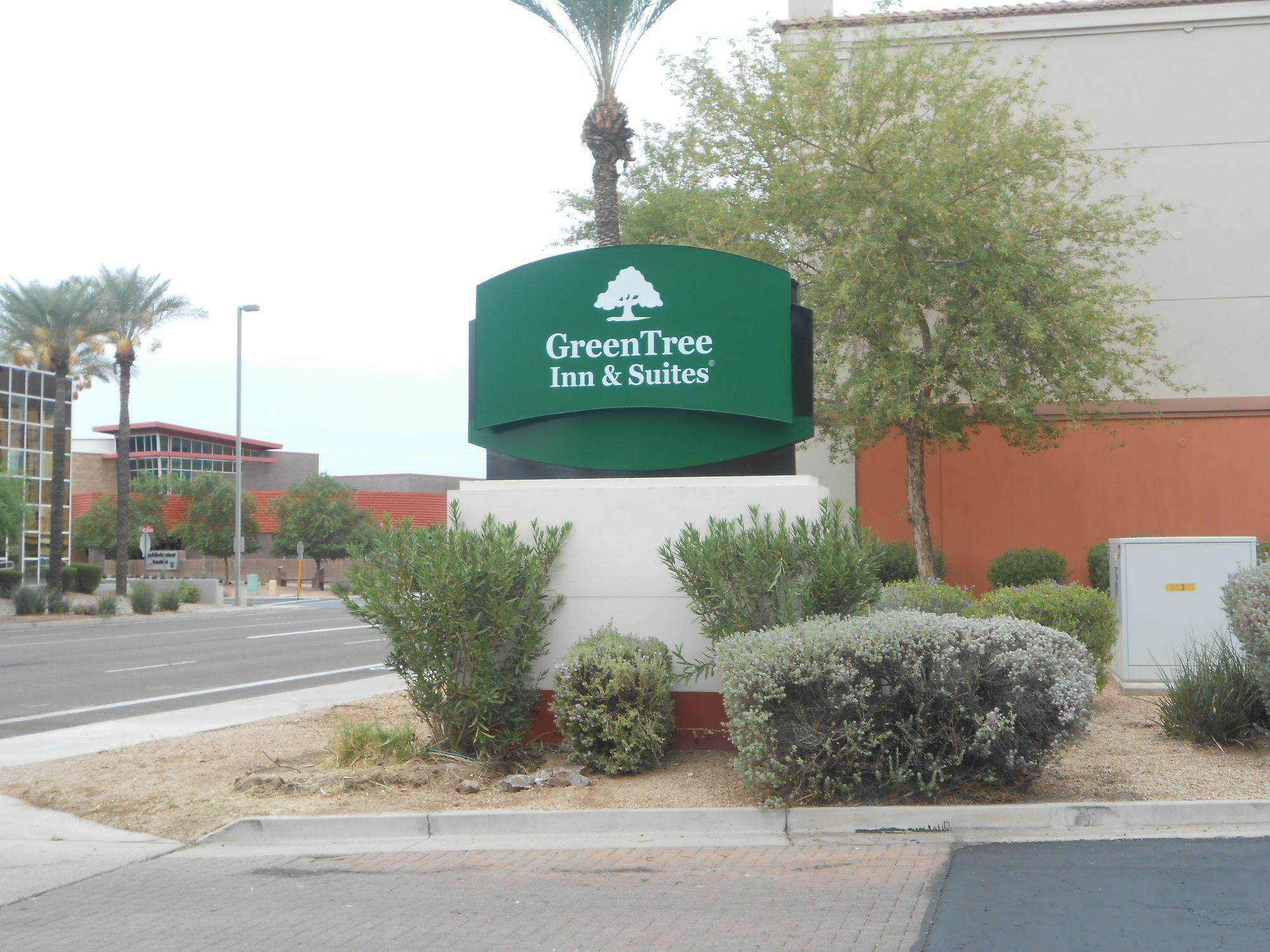 Greentree Inn And Suites Mesa / Phoenix Exterior foto