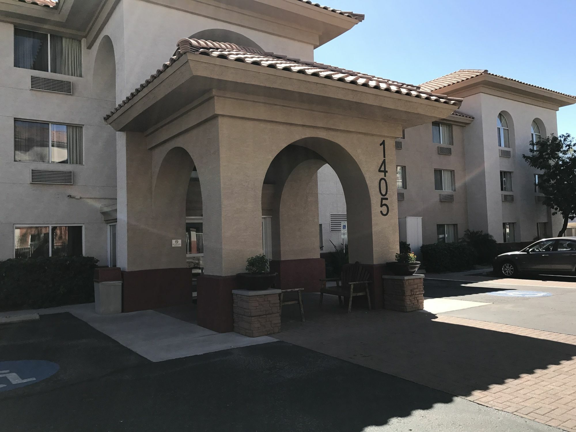 Greentree Inn And Suites Mesa / Phoenix Exterior foto